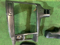 オーディオパネルセット SUBARU LANCASTER OEM 66060AE360 66150AE250 66050AE260 BH9 2001 GREEN 1U7
