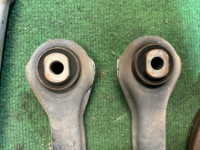 リアアーム SUBARU LANCASTER OEM 20250AE010 20250AE000 20250AE020 20250AE040 BH9 2001 EJ254 AT