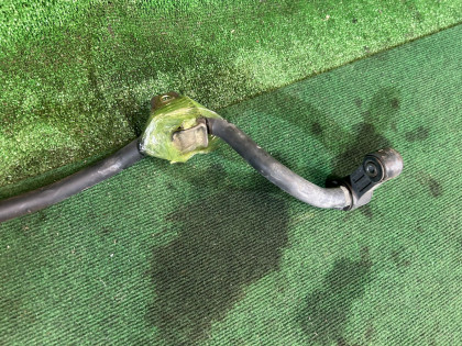 เหล็กกันโคลงหน้า SUBARU LANCASTER OEM 20401AE000 BH9 2001 EJ254 AT