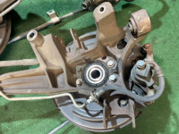 Ступицы задние SUBARU LANCASTER OEM 28474AE000 28462AE011 BH9 2001 EJ254 AT