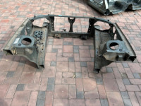 แผงหน้าหม้อน้ำ SUBARU LANCASTER OEM 53060AE001 53020AE08 53020AE091 53040AE000 53060AE051 BH9 2001