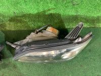 ไฟหน้า Ксенон SUBARU LANCASTER OEM 84001AE300 84001AE310 BH9 2001
