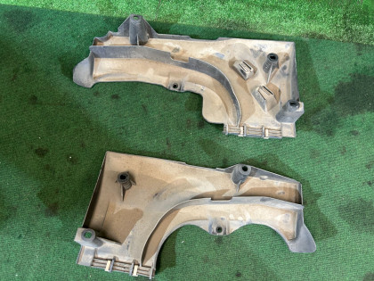 แผ่นกันใต้ท้องรถ Бензобака SUBARU LANCASTER OEM 42045AE030 42045AE020 BH9 2001 GREEN 1U7