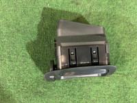 ตัวควบคุมการไหลของอากาศด้านซ้าย SUBARU LANCASTER OEM 66110AE000ML BH9 2001 EJ254 AT