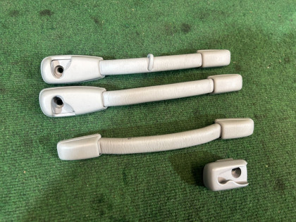 มือจับเพดาน SUBARU LANCASTER OEM 92041AE020OB 92041AE030OB 92043AE000OB 92045AE000OB 92045AE010OB BH9 2001 GREEN 1U7