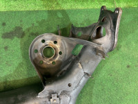 คานหลัง TOYOTA PRIUS OEM 42450-47040 ZVW30 2012 2ZRFXE AT