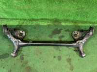 คานหลัง TOYOTA PRIUS OEM 42450-47040 ZVW30 2012 2ZRFXE AT