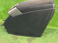 Porta-luvas e apoio de braço TOYOTA PRIUS OEM 58901-47190-B3 ZVW30 2012 1F7 SILVER