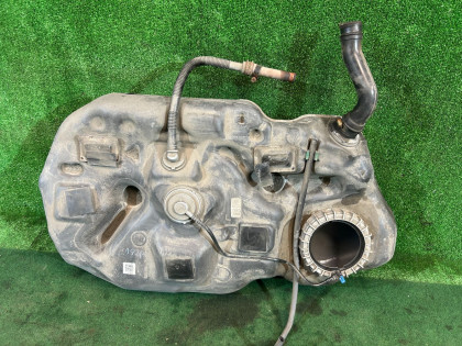 ถังน้ำมัน TOYOTA PRIUS OEM 77001-47120 ZVW30 2012 2ZRFXE AT