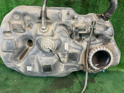 ถังน้ำมัน TOYOTA PRIUS OEM 77001-47120 ZVW30 2012 2ZRFXE AT