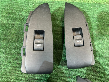 车窗控制模块 TOYOTA PRIUS OEM 8404033080 ZVW30 2012 2ZRFXE AT
