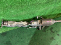 หม้อพักไอเสีย TOYOTA PRIUS OEM 17410-37310 ZVW30 2012