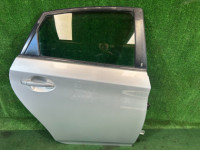 ประตูหลังขวา цвет 1F7 TOYOTA PRIUS OEM 67003-47080 ZVW30 2012 1F7 SILVER