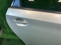 ประตูหลังขวา цвет 1F7 TOYOTA PRIUS OEM 67003-47080 ZVW30 2012 1F7 SILVER