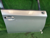 右前门 цвет 1F7 TOYOTA PRIUS OEM 67001-47070 ZVW30 2012 1F7 SILVER