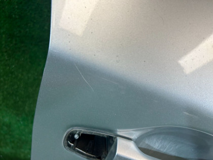 右前门 цвет 1F7 TOYOTA PRIUS OEM 67001-47070 ZVW30 2012 1F7 SILVER