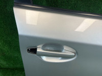 右前门 цвет 1F7 TOYOTA PRIUS OEM 67001-47070 ZVW30 2012 1F7 SILVER