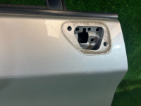 右前门 цвет 1F7 TOYOTA PRIUS OEM 67001-47070 ZVW30 2012 1F7 SILVER