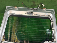 Porta da bagageira цвет 1F7 TOYOTA PRIUS OEM 67005-47181 ZVW30 2012 1F7 SILVER