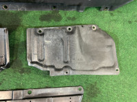 エンジンアンダーカバー TOYOTA PRIUS OEM 5141012104 51410-12105 ZVW30 2012 1F7 SILVER