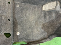 フロアカーペット черный TOYOTA PRIUS OEM 58510-47211-B2 ZVW30 2012 1F7 SILVER