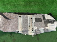 フロアカーペット черный TOYOTA PRIUS OEM 58510-47211-B2 ZVW30 2012 1F7 SILVER