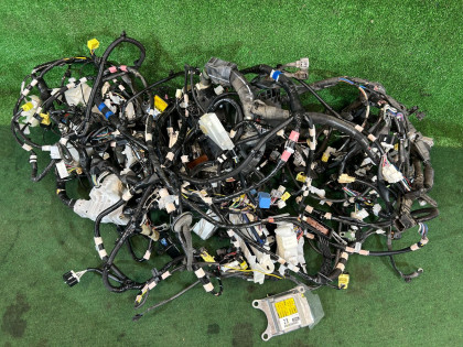 ชุดสายไฟ TOYOTA PRIUS OEM 82111-47530 86572-47050 88650-47320 ZVW30 2012 2ZRFXE AT