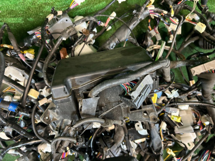 ชุดสายไฟ TOYOTA PRIUS OEM 82111-47530 86572-47050 88650-47320 ZVW30 2012 2ZRFXE AT