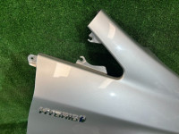 Aleta delantera derecha цвет 1F7 TOYOTA PRIUS OEM 53801-47050 ZVW30 2012 1F7 SILVER