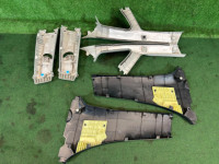 แผงบุเสา TOYOTA PRIUS OEM 62210-47120-B0 62220-47120-B0 62410-47060-B1 62420-47060-B1 62413-47040-C0 ZVW30 2012 1F7 SILVER