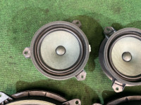 ลำโพง TOYOTA PRIUS OEM 86160-47070 86160-52300 ZVW30 2012
