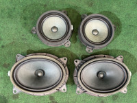 ลำโพง TOYOTA PRIUS OEM 86160-47070 86160-52300 ZVW30 2012