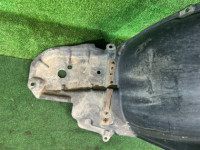 Pasarruedas delantero derecho TOYOTA PRIUS OEM 53875-47030 ZVW30 2012 1F7 SILVER