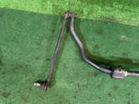 Barra estabilizadora delantera TOYOTA PRIUS OEM 48811-47060 ZVW30 2012 2ZRFXE AT