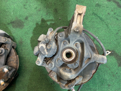 前轮毂 TOYOTA PRIUS OEM 43550-47011 43550-47011 43512-47040 ZVW30 2012 2ZRFXE AT