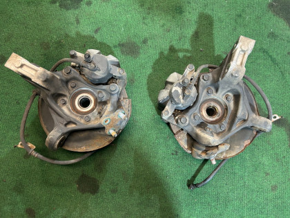 前轮毂 TOYOTA PRIUS OEM 43550-47011 43550-47011 43512-47040 ZVW30 2012 2ZRFXE AT