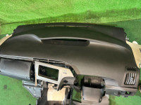 ダッシュボード рестайлниг TOYOTA PRIUS OEM 55300-47190-C0 ZVW30 2012 1F7 SILVER