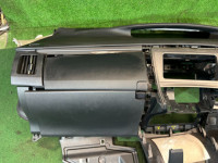 ダッシュボード рестайлниг TOYOTA PRIUS OEM 55300-47190-C0 ZVW30 2012 1F7 SILVER