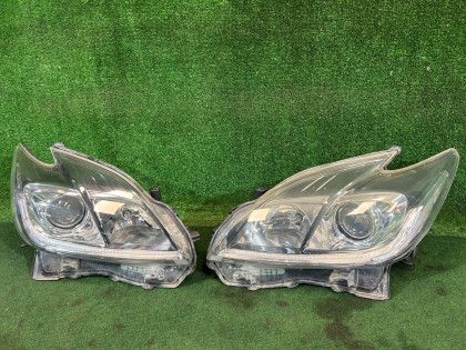 ไฟหน้า ксенон TOYOTA PRIUS OEM 81145-47381 81185-47381 85967-33031 ZVW30 2012