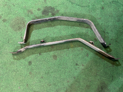 油箱固定带 TOYOTA PRIUS OEM 77602-47090 77601-47090 ZVW30 2012 2ZRFXE AT
