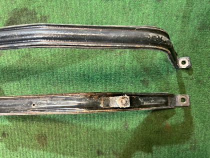 油箱固定带 TOYOTA PRIUS OEM 77602-47090 77601-47090 ZVW30 2012 2ZRFXE AT