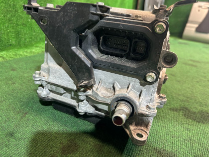 インバーター TOYOTA PRIUS OEM G9200-47190 ZVW30 2013 2ZRFXE AT