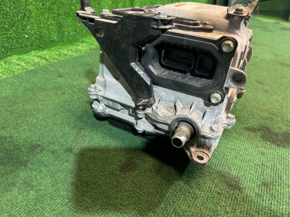 インバーター TOYOTA PRIUS OEM G9200-47190 ZVW30 2013 2ZRFXE AT