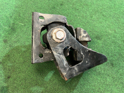 Apoio dianteiro do motor TOYOTA PRIUS OEM 1236137090 ZVW30 2013 2ZRFXE AT