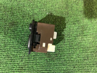 กล่องควบคุมกระจกมองข้าง TOYOTA PRIUS OEM 84870-28040 ZVW30 2013 2ZRFXE AT