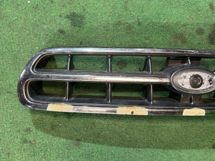 Grelha do radiador SUBARU LANCASTER OEM 91121AE020 BH9 2000 BEIGE 8L5