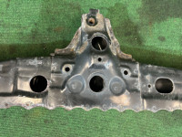 Балка Передняя TOYOTA PRIUS OEM 57104-47020 ZVW30 2013 2ZRFXE AT