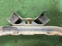 คานรองเกียร์ SUBARU LANCASTER OEM 41022AE120 41011AE000 BH9 2001 EJ254 AT