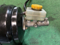 Bomba de freno SUBARU LANCASTER OEM 26401AE000 26402AE380 BH9 2001 EJ254 AT