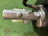 Bomba de freno SUBARU LANCASTER OEM 26401AE000 26402AE380 BH9 2001 EJ254 AT